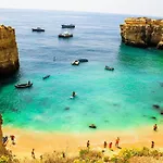 #099 1br Caliços Quiet&local Apartamento *